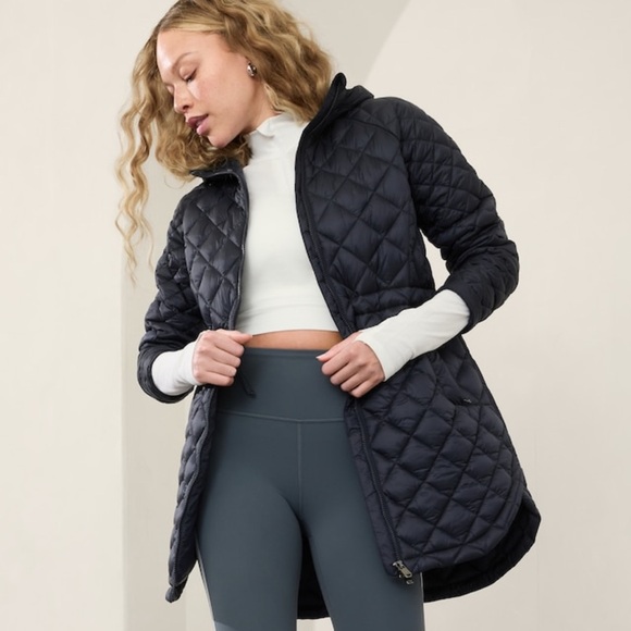 Athleta Whisper Featherless Parka - Picture 2 of 5